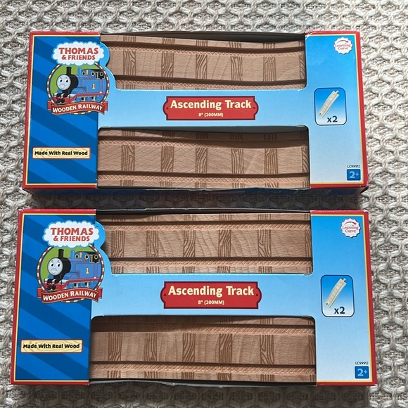 *Brand New* In-the-Box Assorted Thomas Train Tracks - Picture 3 of 5